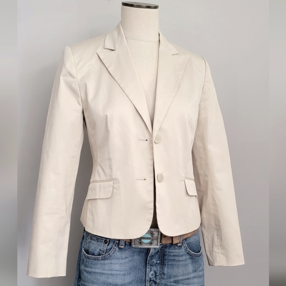 Grace Elements Fully Lined. Khaki Blazer.